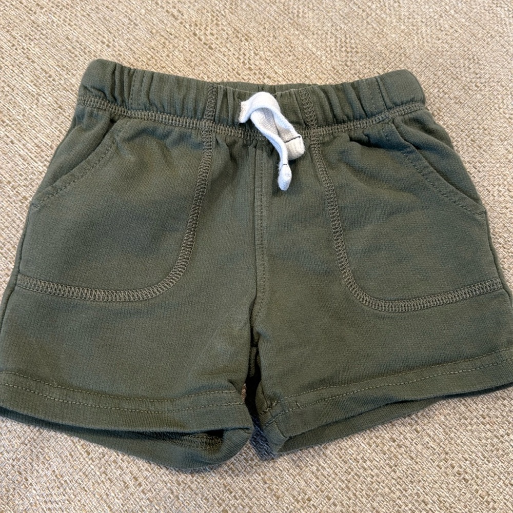 Carters 18m Shorts